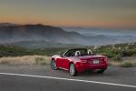 Fiat 124 Spider Lusso 2016 года (NA)